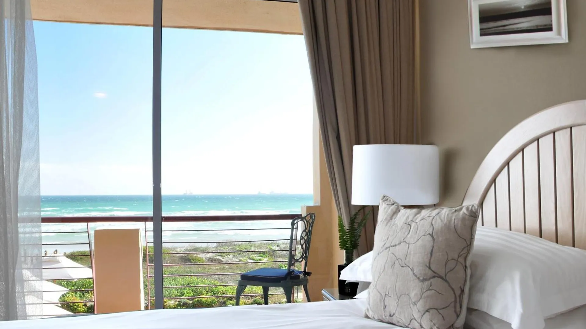 Cape Town Beachfront Apartments At Leisure Bay